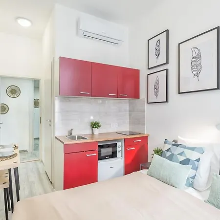 Ultra New Apartment